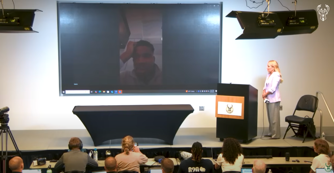 Bucks na nowy sezon: Giannis na Zoomie, Turner nie w Indianie, a Portis jako głos szatni.